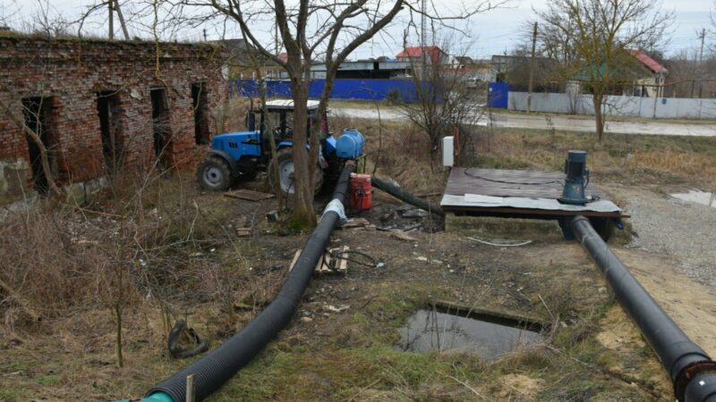 На Кубани в Темрюкском районе ввели режим ЧС из-за подтопления территорий