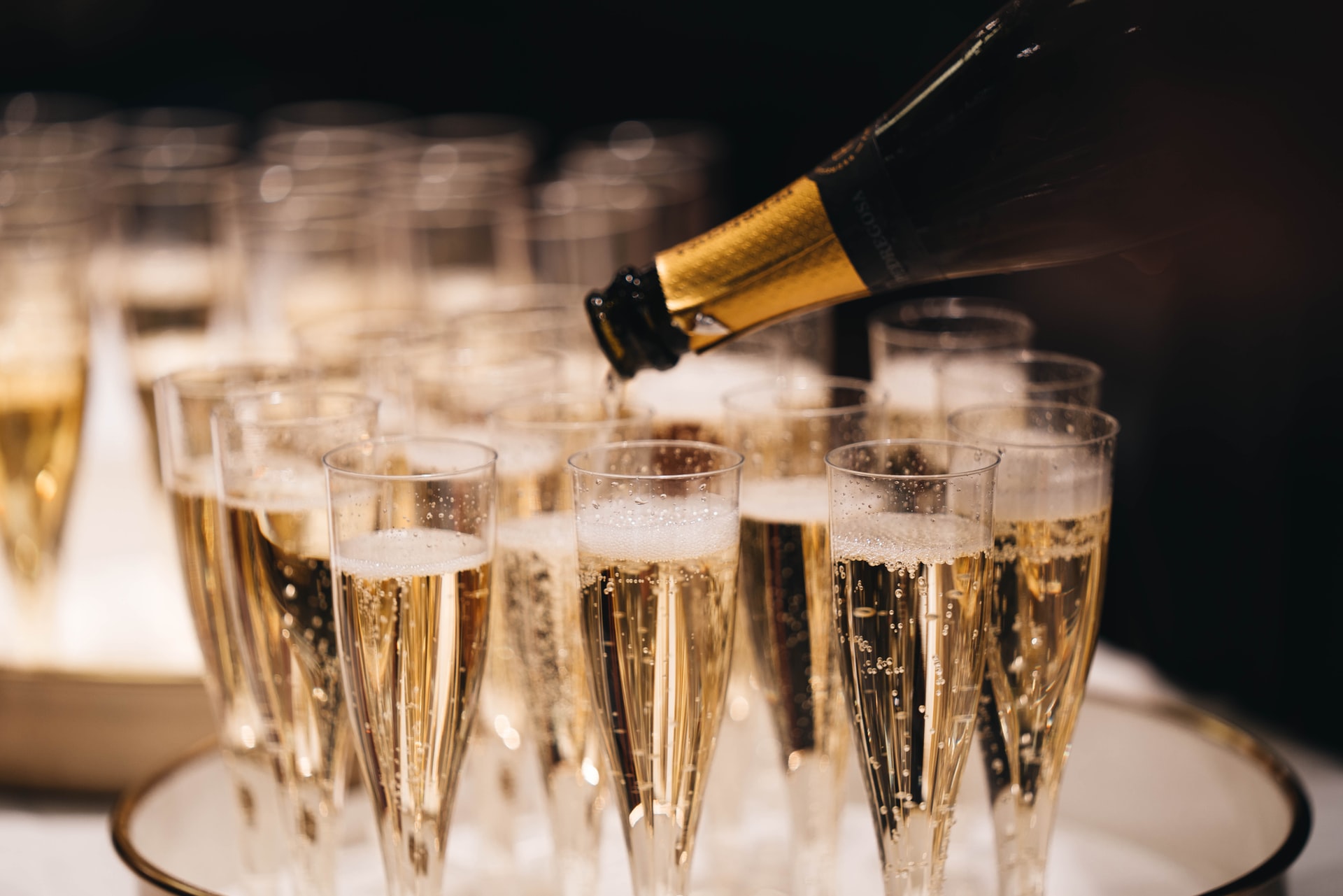 Игры с игристым: как поправки о шампанском повлияют на рынок алкоголя