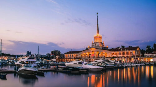 В Сочи отдыхают более 100 тыс. туристов