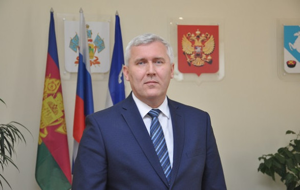 Глава Белореченского района подал в отставку