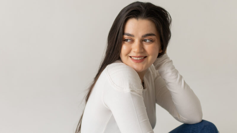 Творческий отпуск: как юрист из Краснодара, вложив 8 тыс. рублей, стала зарабатывать на украшениях ручной работы