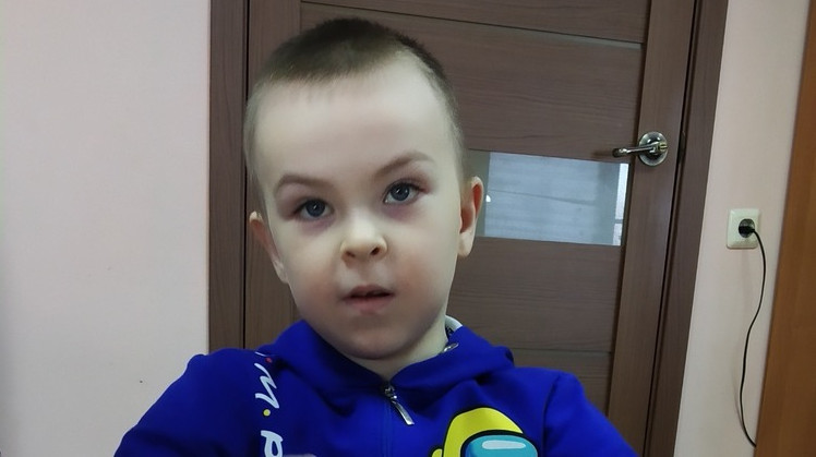 «Русфонд» собирает средства на слуховые аппараты для 6-летнего Кирилла Дрожжина