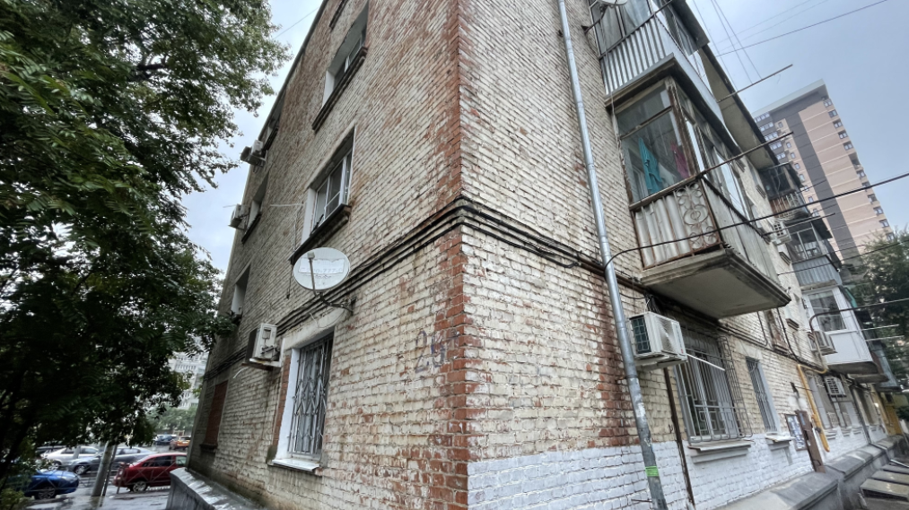 реконструкция жилья. этаж многоквартирного дома. капремонт мкд. кубанская 15 сочи капремонт. здание фото,фонд капитального ремонта краснодарского края.