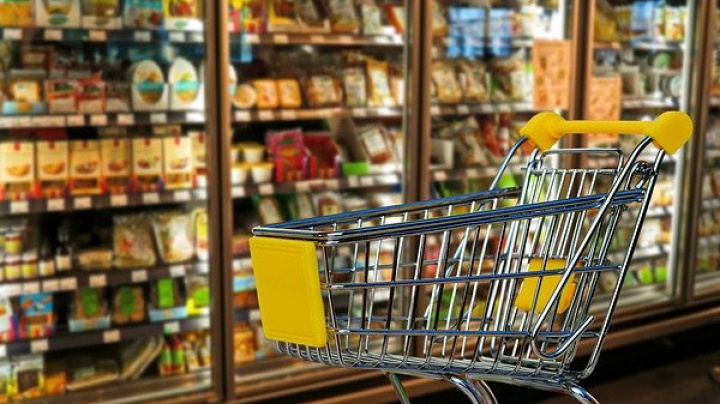 «Магнит» снизил цены на продукты после проверки ФАС
