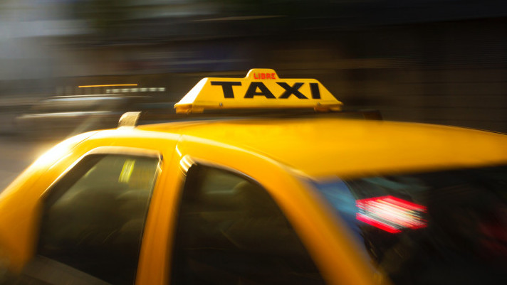 На Кубани проработают меры сдерживания стоимости полисов ОСАГО для такси