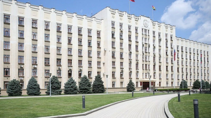 На Кубани запретили мероприятия с участием более 500 человек