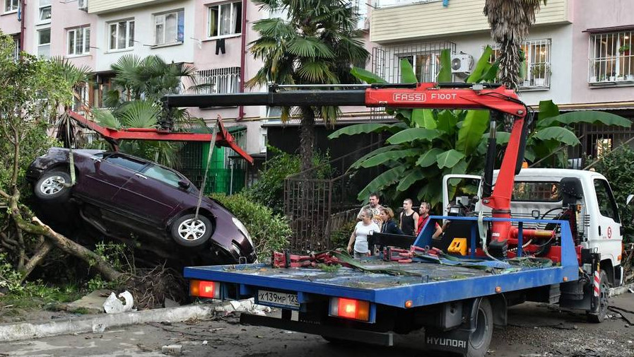 Страховщики рассказали, как получить выплаты после подтопления в Сочи