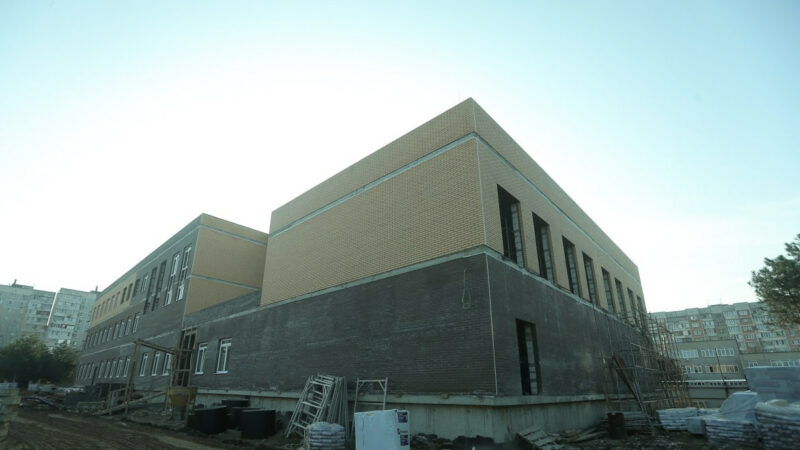 В Краснодаре на месте долгостроя возле школы № 87 построят спортобъект