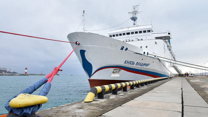 Оператор теплохода «Князь Владимир» запускает короткие морские круизы