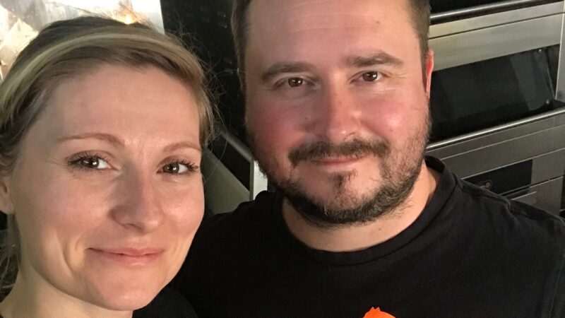 Из офиса в цех: как супруги из Краснодара отказались от карьеры ради ремесленного хлеба