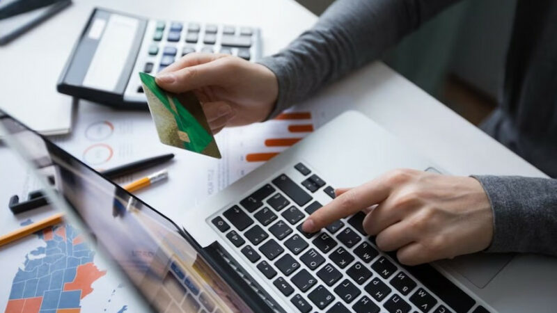 Продолжая работать: как выбрать банк для внешнеэкономической деятельности