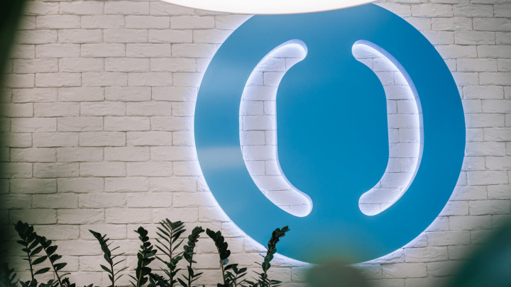 Банк «Открытие»: до заседания ОПЕК+ цены на нефть марки Брент останутся в диапазоне 65-70 долларов за баррель