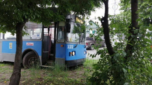 В Краснодаре возбудили дело по факту гибели школьницы после наезда троллейбуса