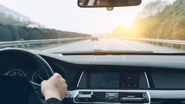 «Открытие Авто»: продажи новых авто в 2023 году могут достигнуть при оптимистичном сценарии 960-990 тыс.