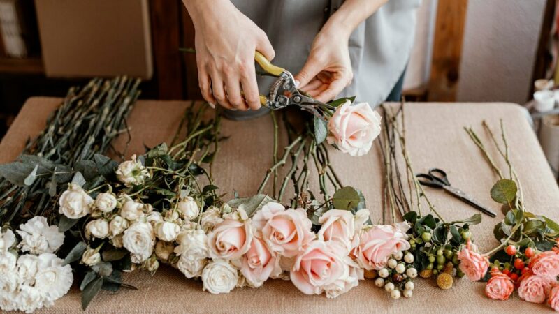 Флористика, нейропсихология, швейное дело: какой бизнес развивают женщины на Дону