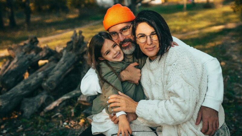 «Серотонин»: как работа в Китае вдохновила жителей Краснодара запустить свой бренд одежды