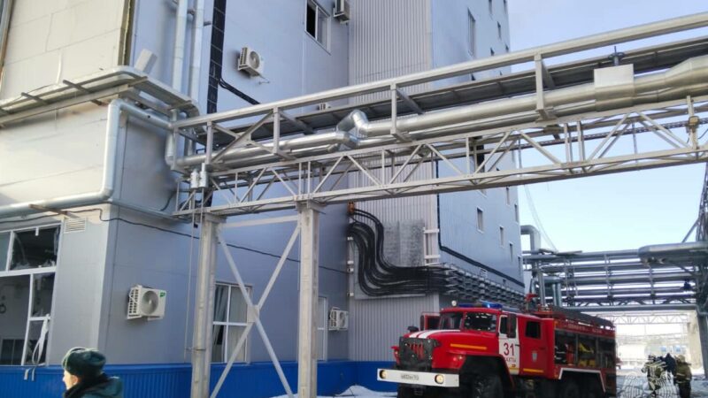 Голубев опроверг информацию о связи пожара на заводе в Шахтах с БПЛА