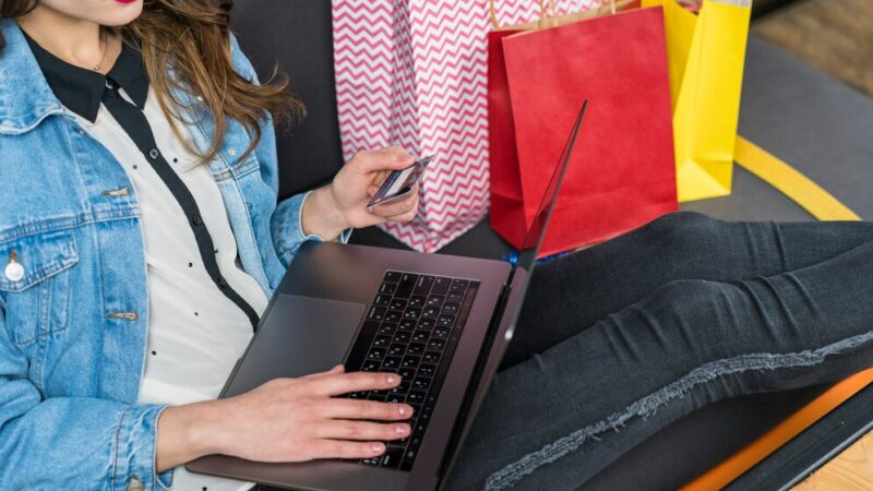 Названы самые продаваемые на маркетплейсах Кубани и Ростовской области товары